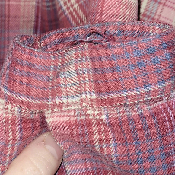 Women's size small Woolrich Pink Flannel button down shirt 100% cotton LOT C10 - Picture 6 of 11